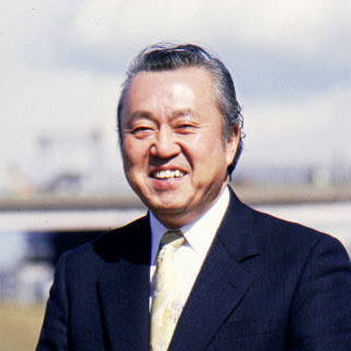 代表取締役　渡邊　喜一郎